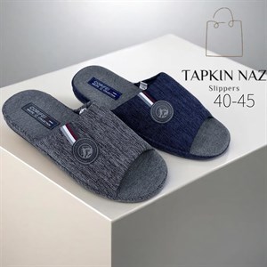  Более 20ти лет занимаемся продажами домашних тапочек