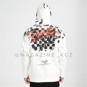 Здравствуйте Вы можете заказать у нас уличную одежду