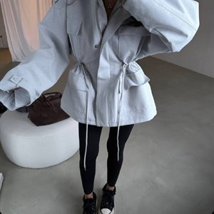 Трендовые женские косухи оптом, размер M–L