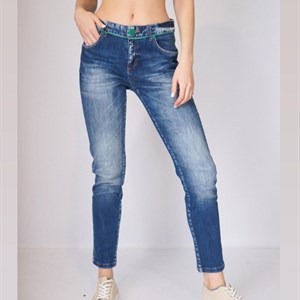 Широкий выбор джинсов от люксовых турецких фабрик