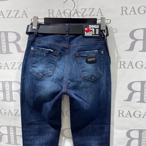 Стильные джинсы от Dsquared2   Широкий выбор моделей