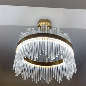 В наличии 40 50 60 80 см и овал