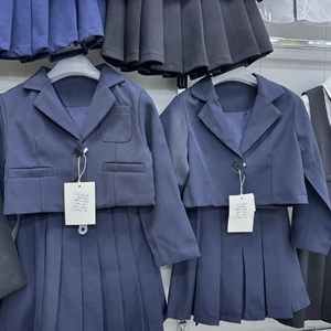 Рынок Дордой Ак Суу 2 проход 41 43 контейнер ВСЕ ЛУЧШЕЕ