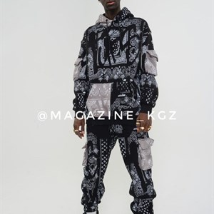 Здравствуйте Вы можете заказать у нас уличную одежду