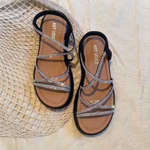 Какая новинка В наличии в двух цветах Цена 3000с Наш