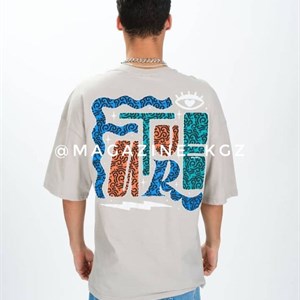 Здравствуйте Вы можете заказать у нас уличную одежду