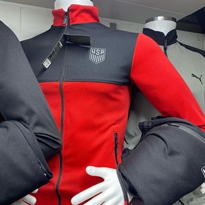 Мужская спортивная одежда бомберы и шорты в широком