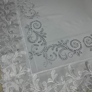 Большой выбор белых платков с кружевами - Новинки 2023