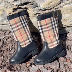 Сапоги на осень Размеры в ограниченном количестве