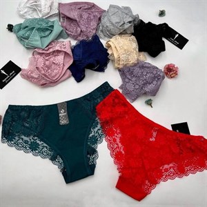 Кыргызстан Бишкек Рынок Кербен Дордой Нижнее белье