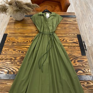 Новая коллекция женской одежды – идеальный выбор для вашего капсульного гардероба!