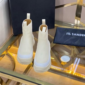 New стильные ботинки в наличии  качество люкс