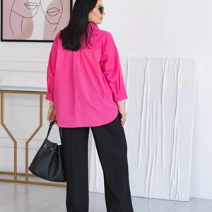 Яркий сочный малиновый цвет одеждаотпроизводителя