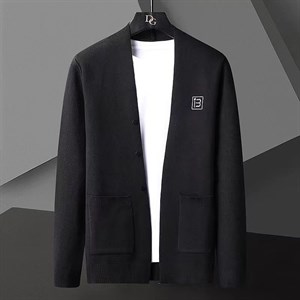 Тёплый кардиган на осень Цена 1850