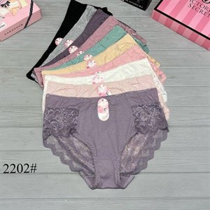 Кыргызстан Бишкек Рынок Кербен Дордой Нижнее белье