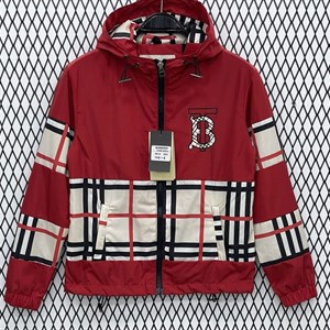 Мы получили шикарные модели курточек на весну модные