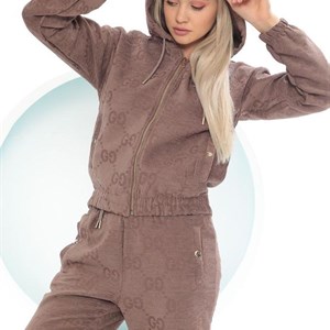 Новинки Брендовые костюмы только у нас Если ты хочешь