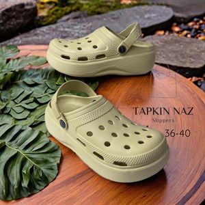  Более 20ти лет занимаемся продажами домашних тапочек