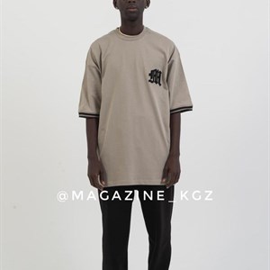 Здравствуйте Вы можете заказать у нас уличную одежду