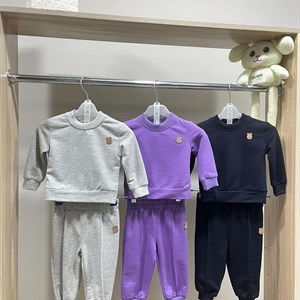 в наличии двойки  Размеры 22 24 26 28 Ткань турецкая