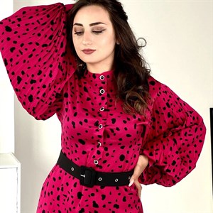 Безумно красиво платье Материал японский шёлк Спущенное