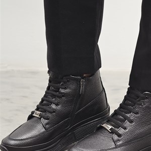 Качественные спортивные сапожки из натуральной кожи на меху - легкость и удобство