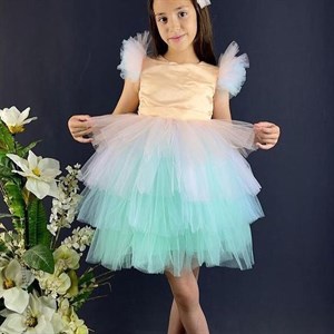 Новое поступление нарядных платье Красивейшие модели