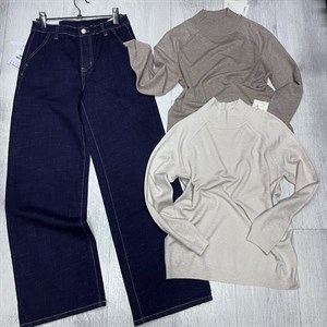 New collection Джинсы и водолазки   Джинсы 5200 сом