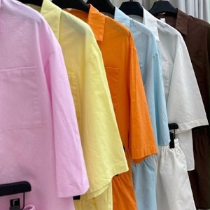 KAPSULA_BRAND: женская одежда и стильные образы — офлайн на рынке ДОРДОЙ