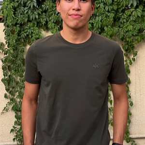 Новая коллекция мужских футболок из хлопка - стиль и комфорт