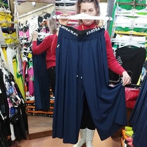 Летние лёгкие брючки с50 46 цена 4800 сом