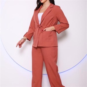 Костюмы больших размеров для женщин - элегантность и комфорт