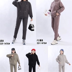 Рынок Дордой 4проход 370 Женские спортивные костюмы