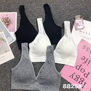 Кыргызстан Бишкек Рынок Кербен Дордой Нижнее белье