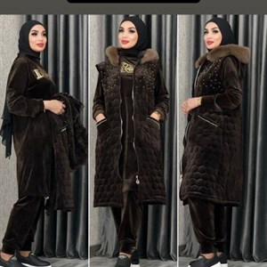 Женские платья костюмы халаты В широком ассортименте