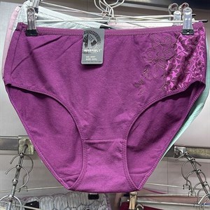 Кыргызстан Бишкек Рынок Кербен Дордой Нижнее белье