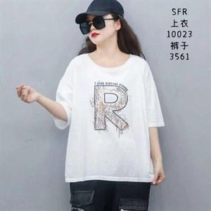 Модель 10023 Футболка трикотаж Четыре цвета Размер