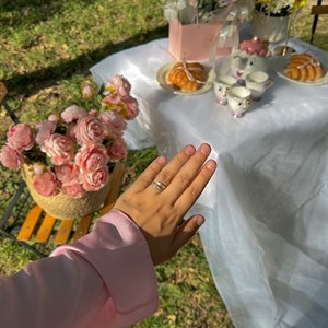 Элегантные образы от muhsina.kg для вашего идеального пикника 🌸