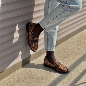 Не устанем их показывать Кто тут нас тут любитель