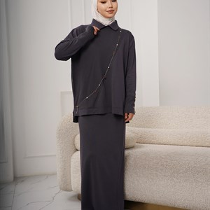 Купите стильную женскую одежду и хиджабы оптом и в розницу