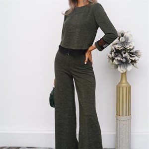   Двойка Костюм  Размерный ряд 42 48  Контакты 996