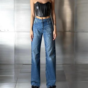 Весенние джинсы и куртки в Бишкеке - ваш идеальный образ