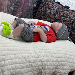 Ребёнок до полугода спит 15 18 часов в сутки поэтому