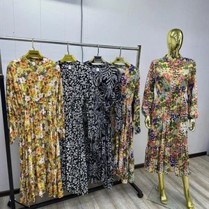 Скоро Принимаем заказы на штапельные платья молодежки