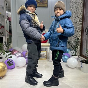 Натуральная кожа с натуральным мехом Цена 9000 50