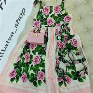 25 Сарафан 1275 20 Сумка 800 Сандалии 1760