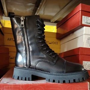 ДОРДОЙ МИР ОБУВИ КОНТЕЙНЕР 100 Качественная и удобная