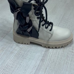 Натуральная кожа с натуральным мехом Цена 12000 2999