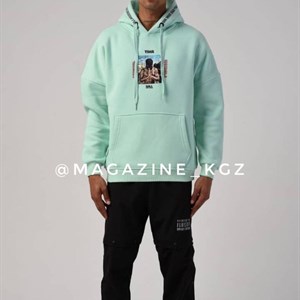 Здравствуйте Вы можете заказать у нас уличную одежду