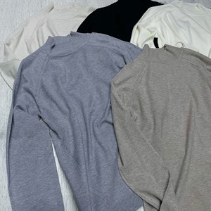 New collection Водолазки Цена 3700 сом Мы одеваем